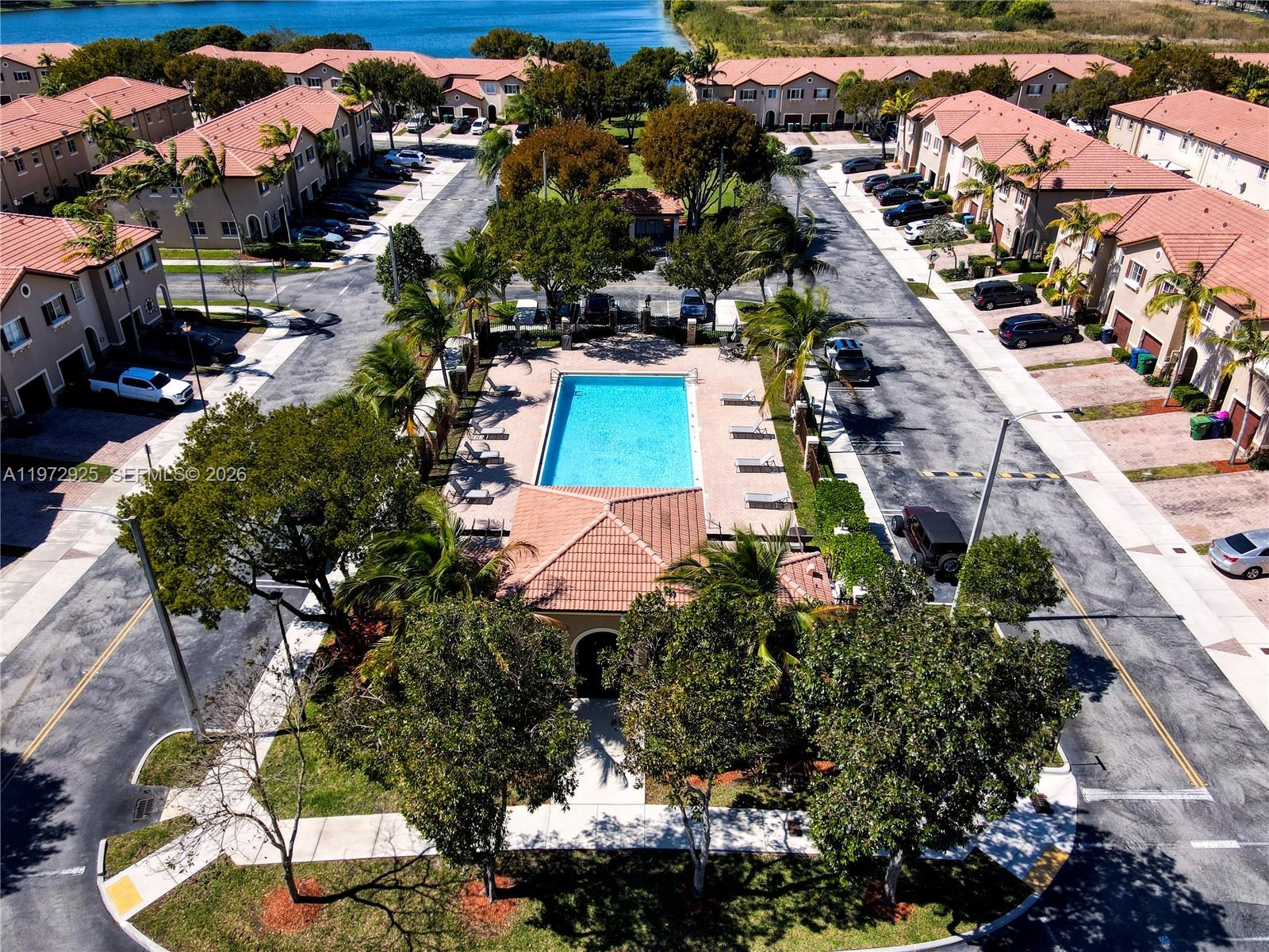 LAKES BY THE BAY JAY - Residential