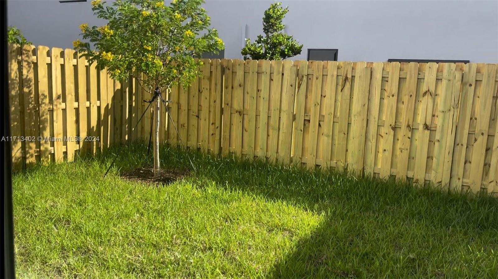 SILVER PALM RESIDENTIAL H - Residential