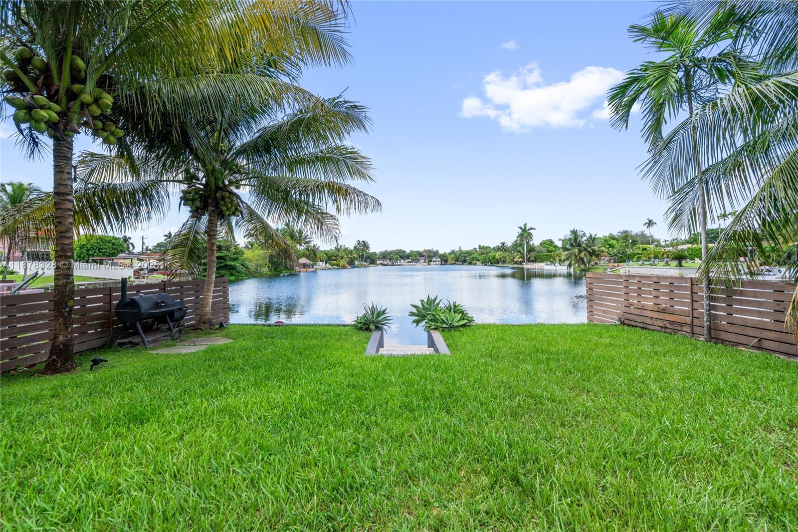 BASS LAKE ESTATES - Residential