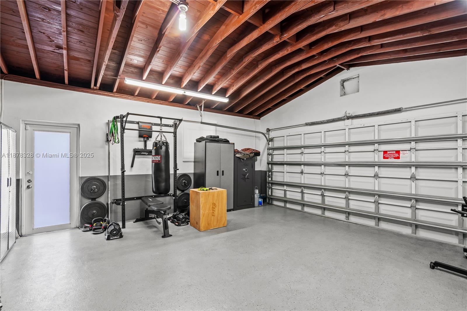 BASS LAKE ESTATES - Residential