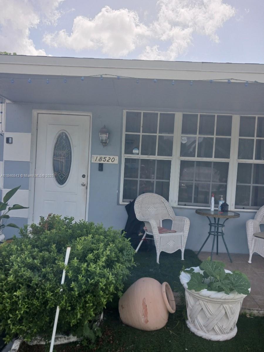 charming 1 bedroom 1 bath in the heart of Miami Gardens. Electricity and water are included. First month and security deposit are required to move in, parking spot is available.