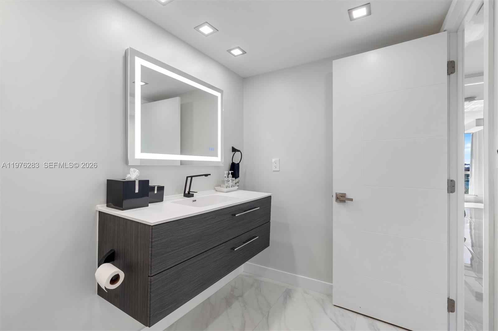 POINT OF AMERICAS CONDO - Residential Lease