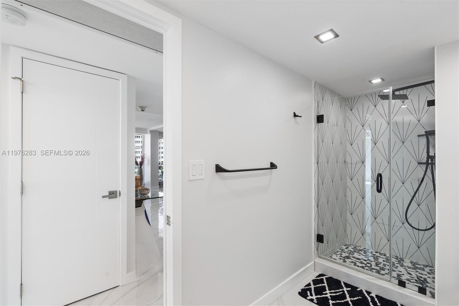 POINT OF AMERICAS CONDO - Residential Lease