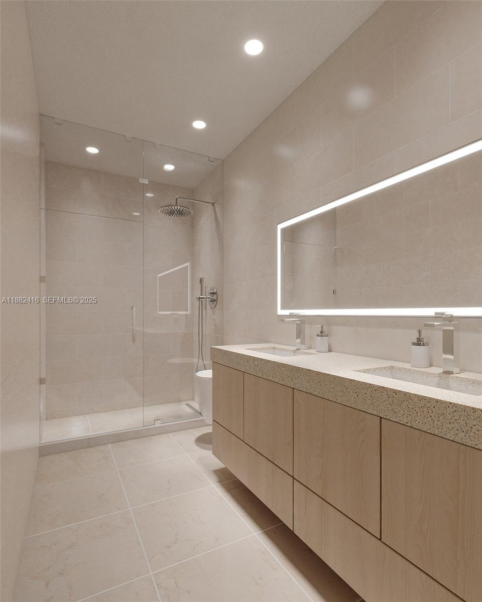 WESTWOOD LAKE 10TH ADDN - Residential