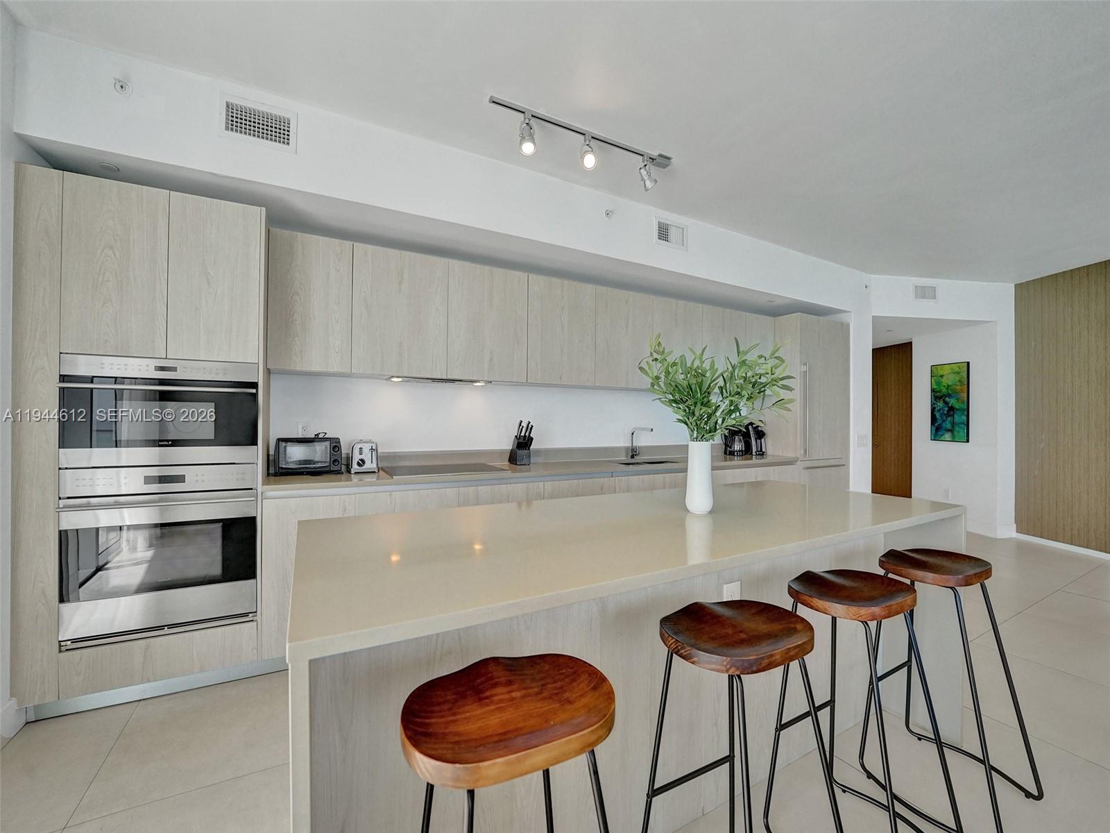 4111 S Ocean Dr 1201