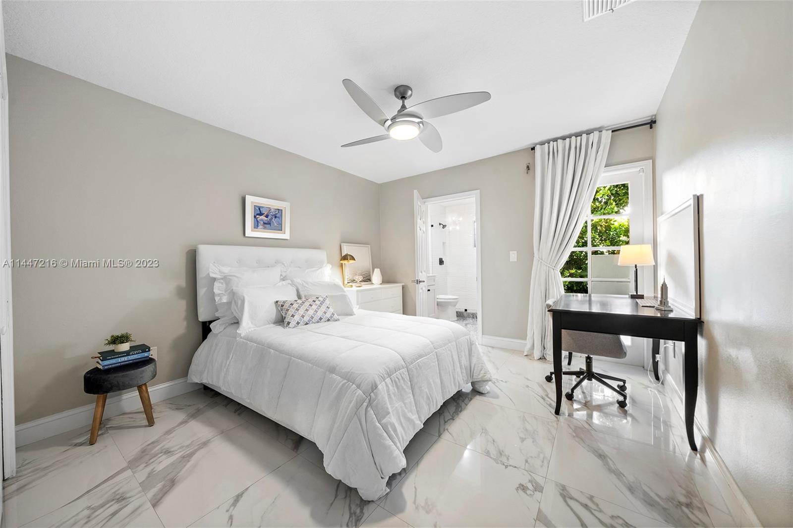 KINGS BAY SUB - Residential