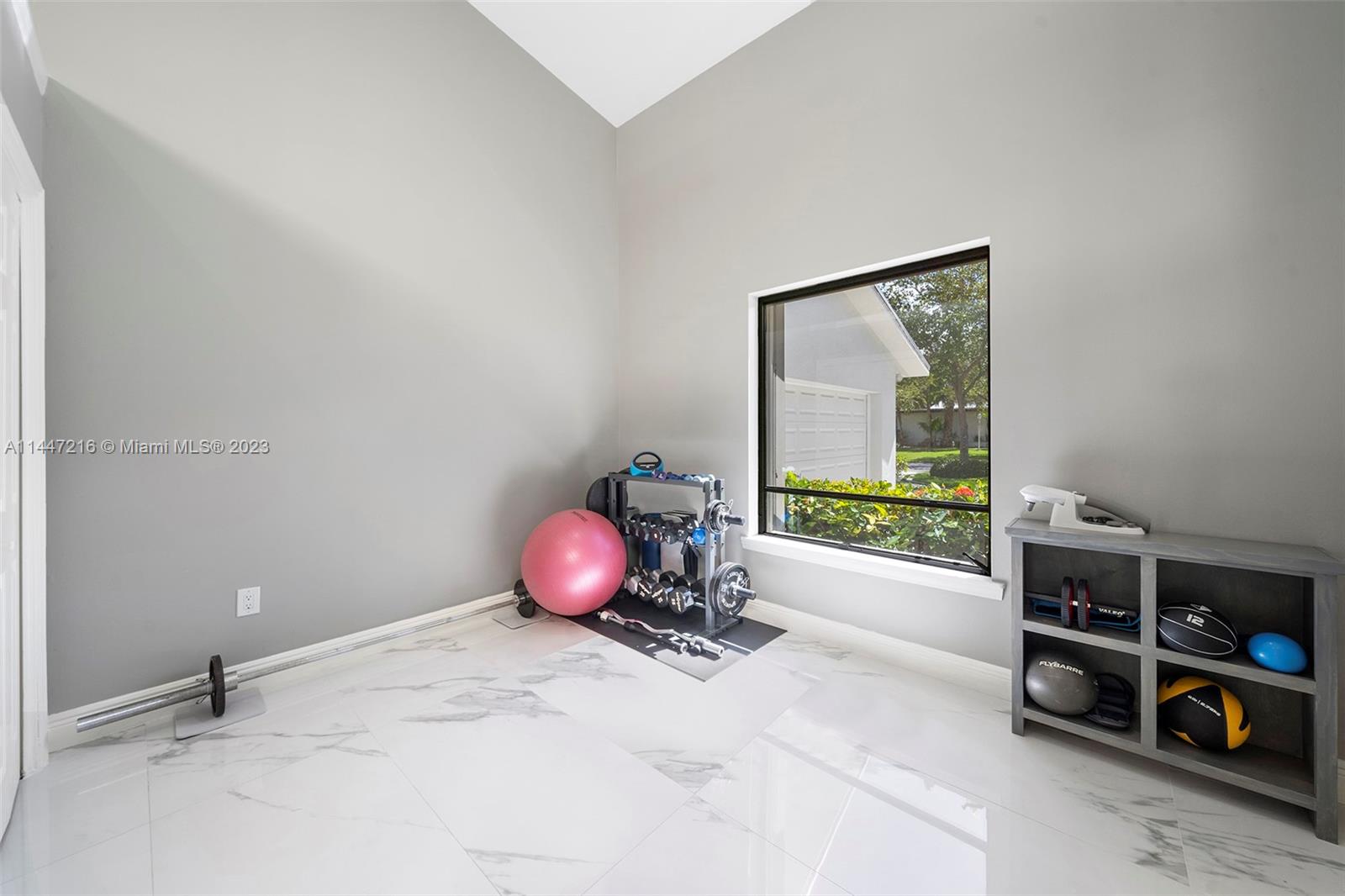 KINGS BAY SUB - Residential