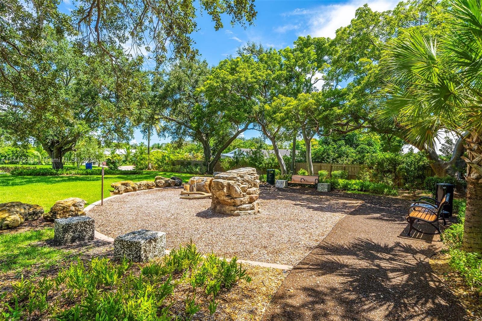 KINGS BAY SUB - Residential