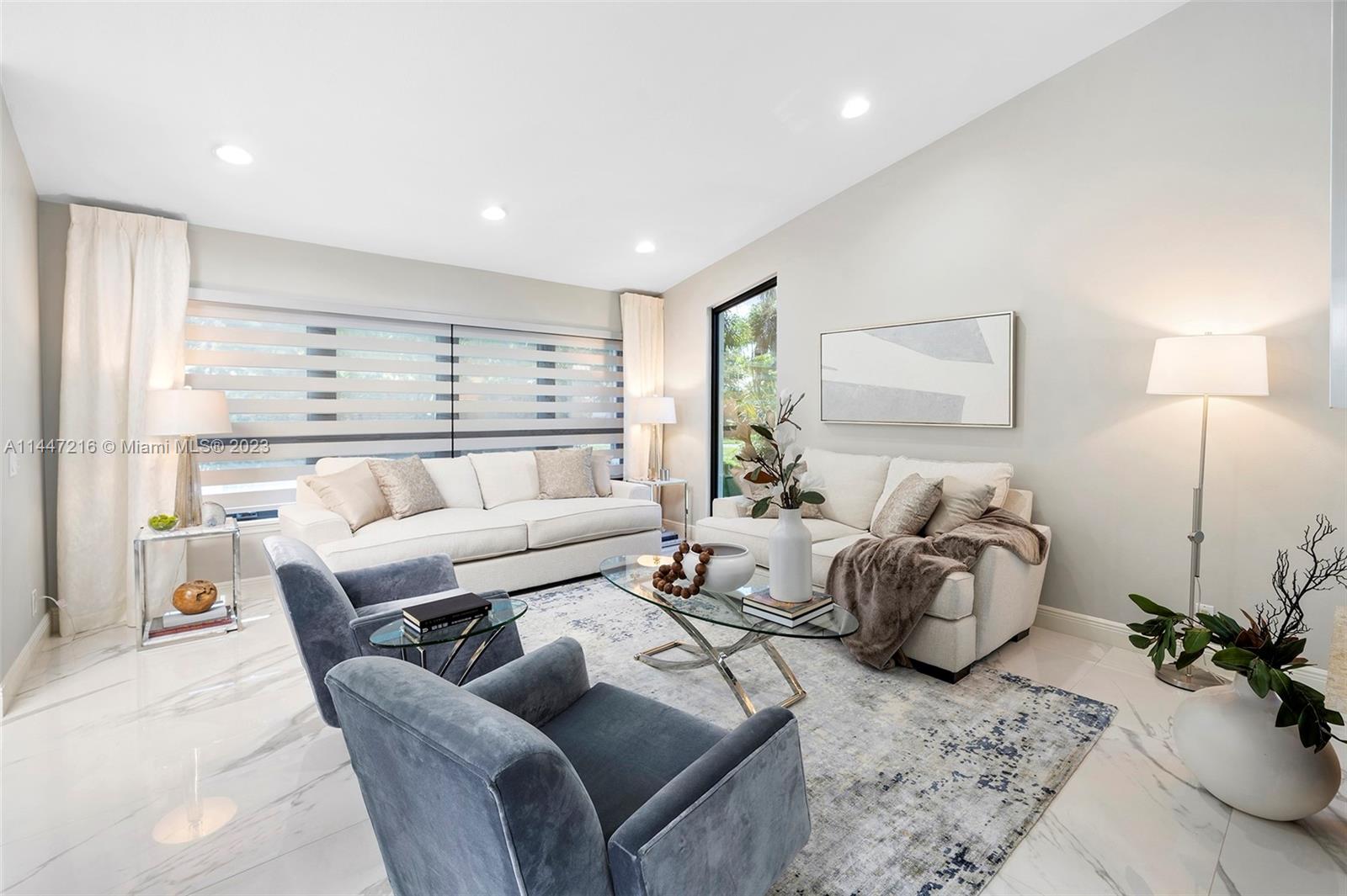 KINGS BAY SUB - Residential