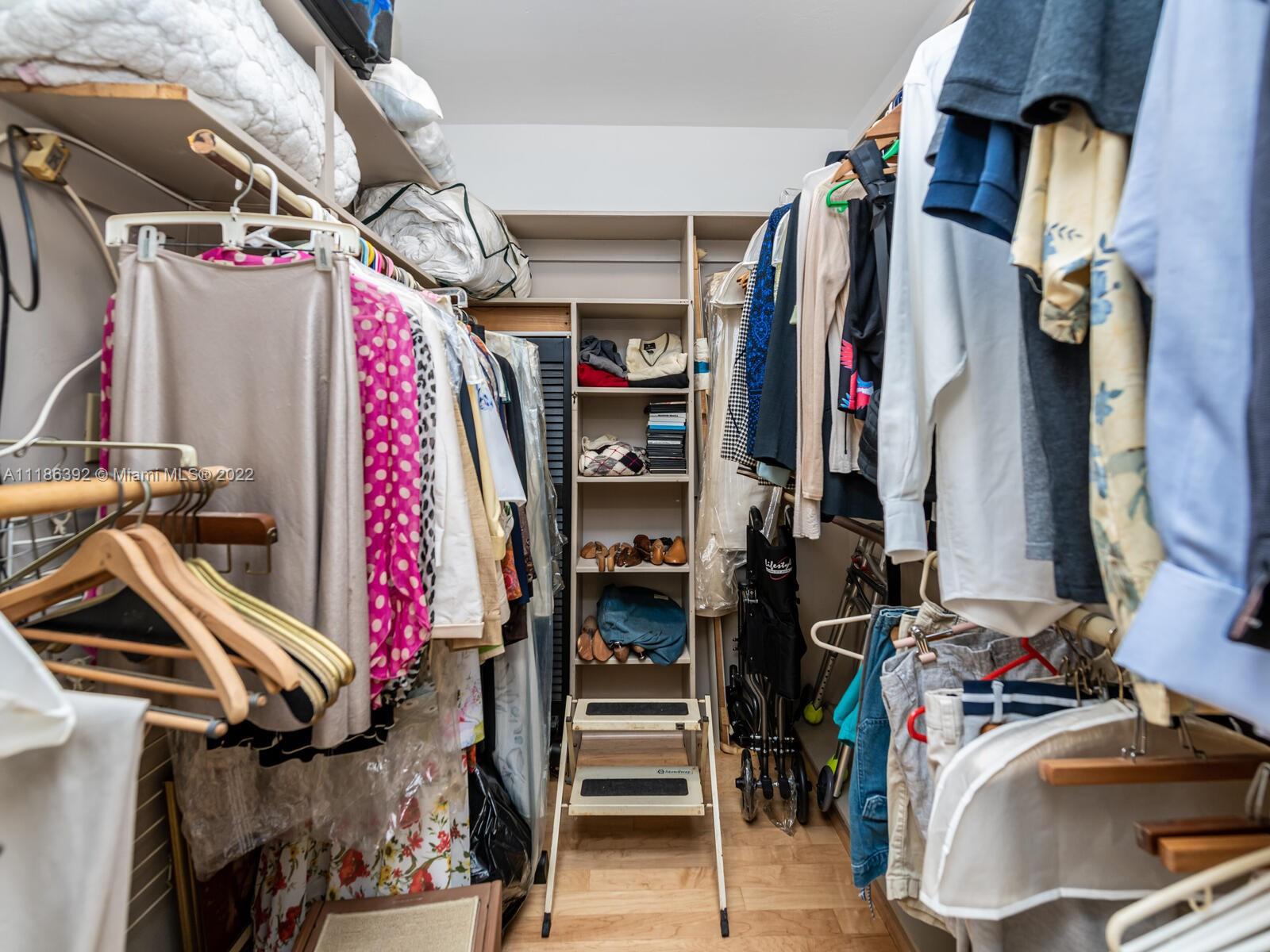 CORAL BAY SEC B - Residential