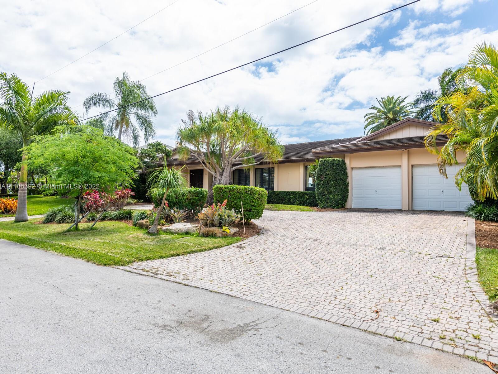 CORAL BAY SEC B - Residential