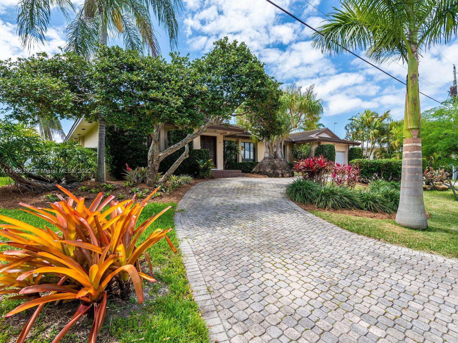 CORAL BAY SEC B - Residential