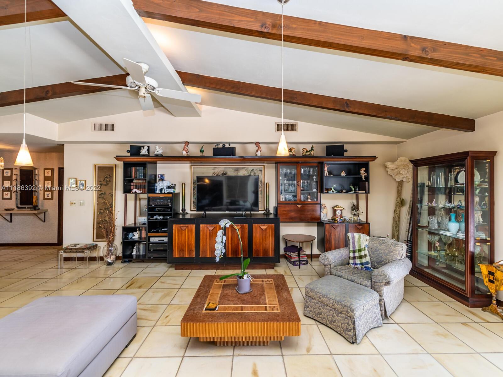 CORAL BAY SEC B - Residential