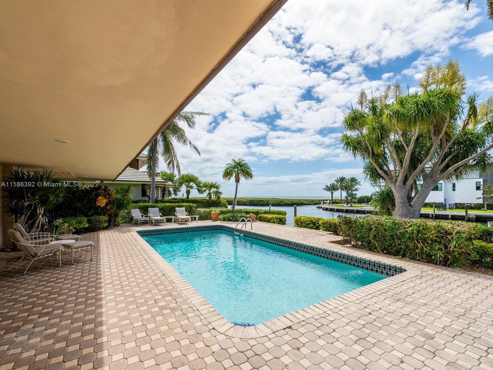 CORAL BAY SEC B - Residential