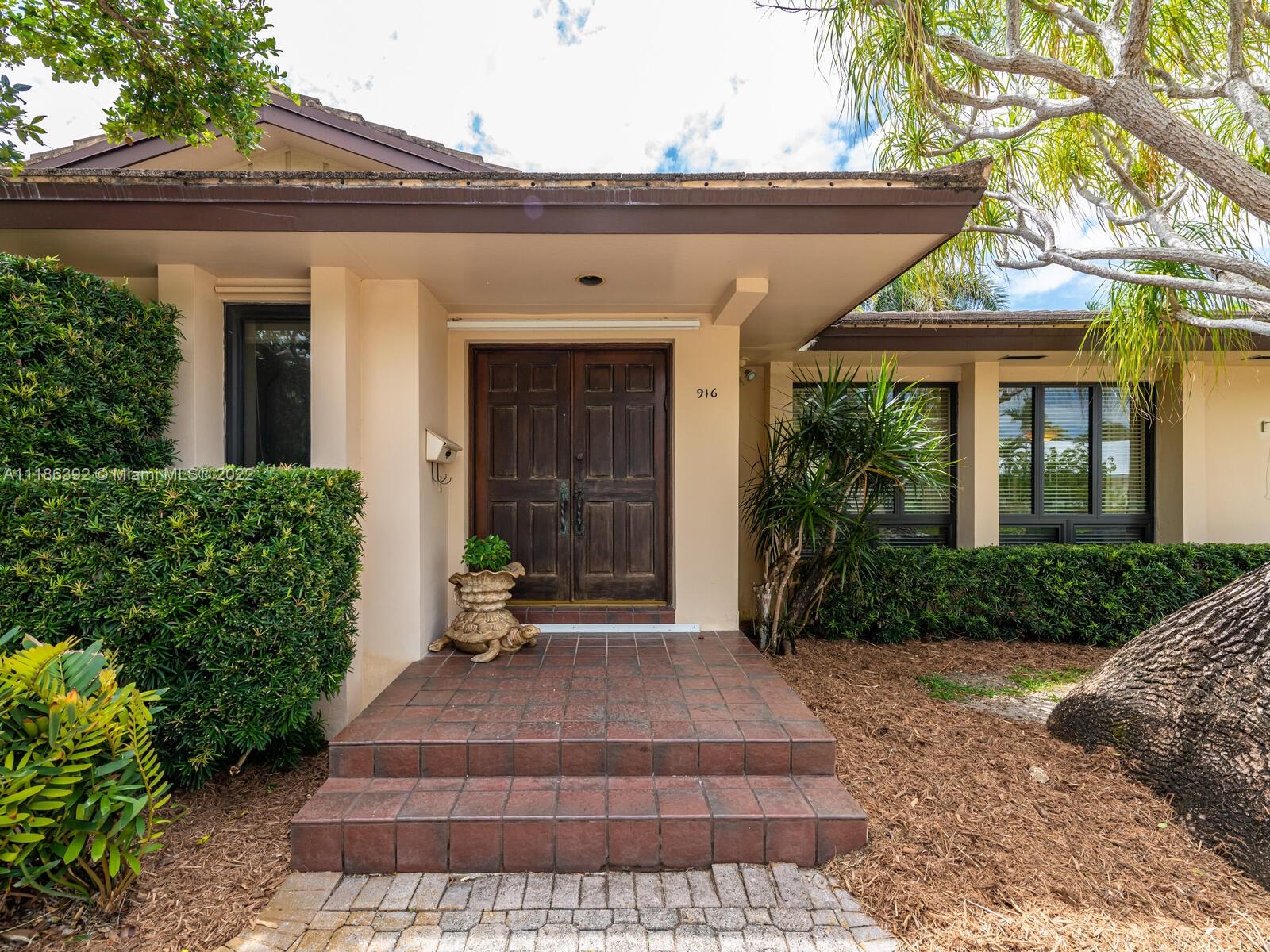 CORAL BAY SEC B - Residential