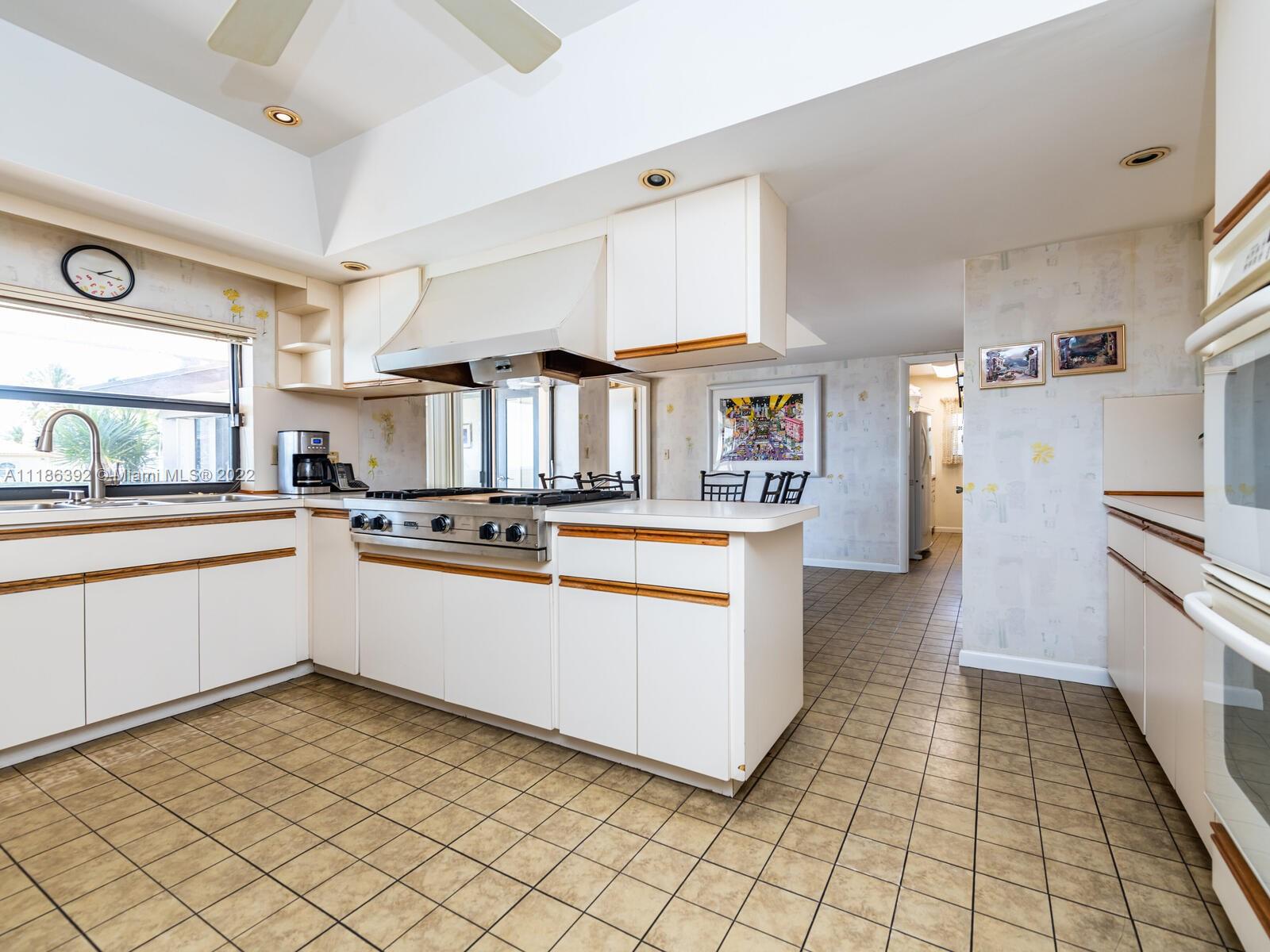 CORAL BAY SEC B - Residential