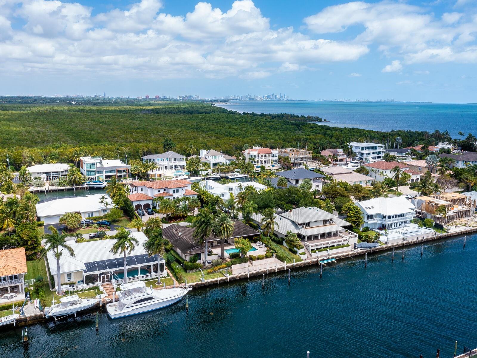 CORAL BAY SEC B - Residential