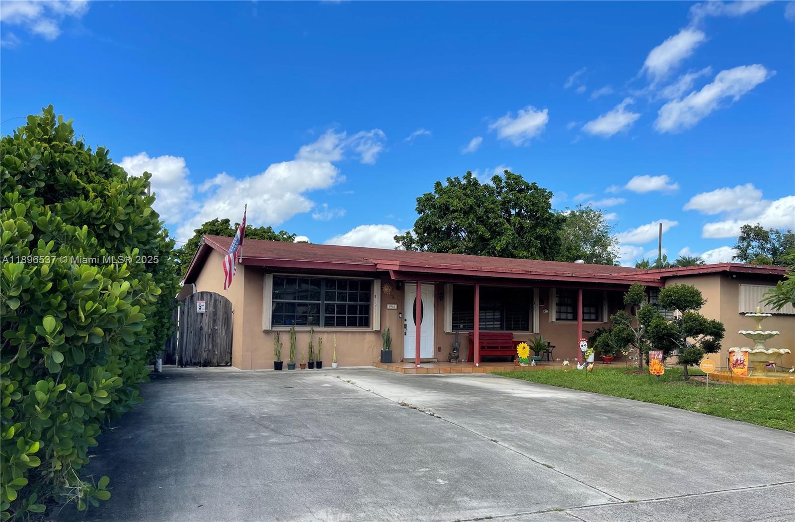 FAIRFAX BROLLIAR - Residential