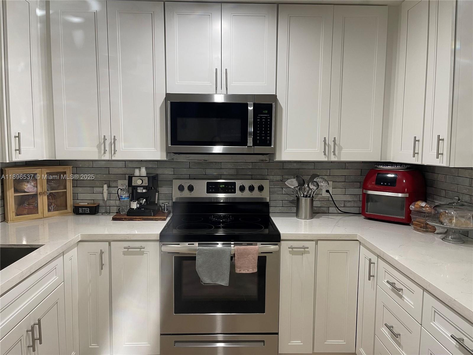 FAIRFAX BROLLIAR - Residential