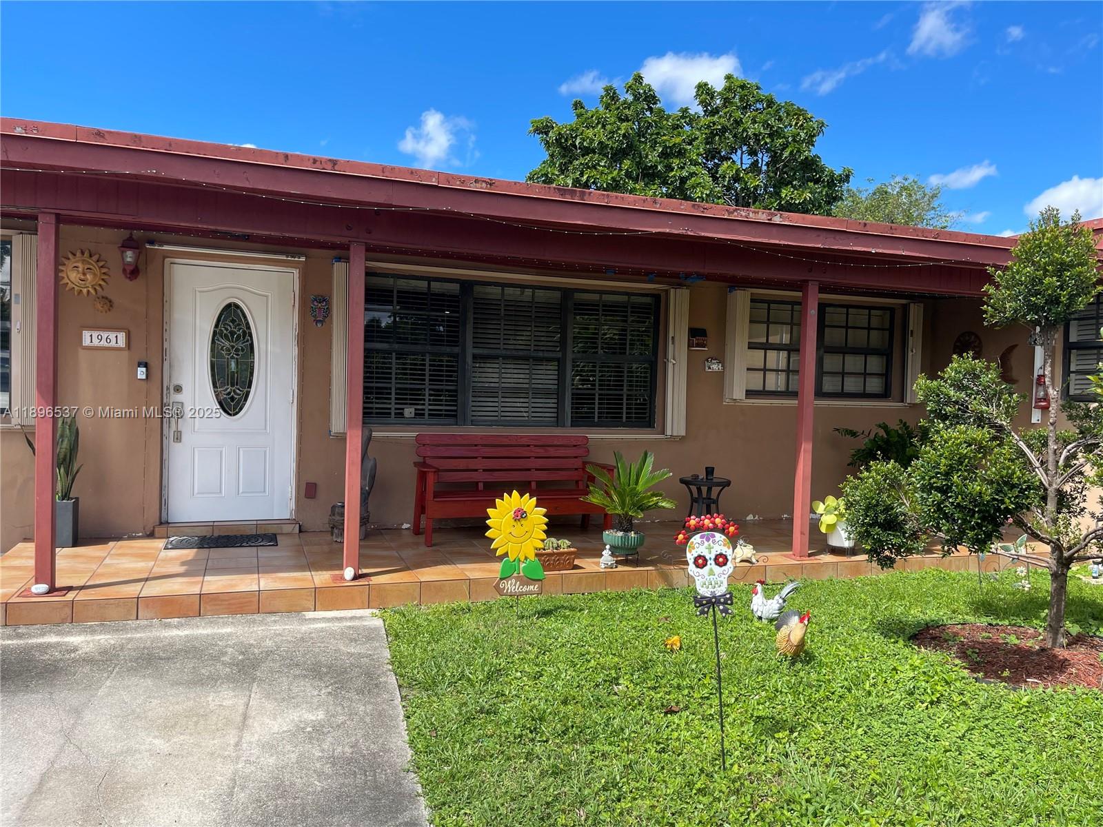 View photos, virtual tours, details... 1961 SW 36 Avenue