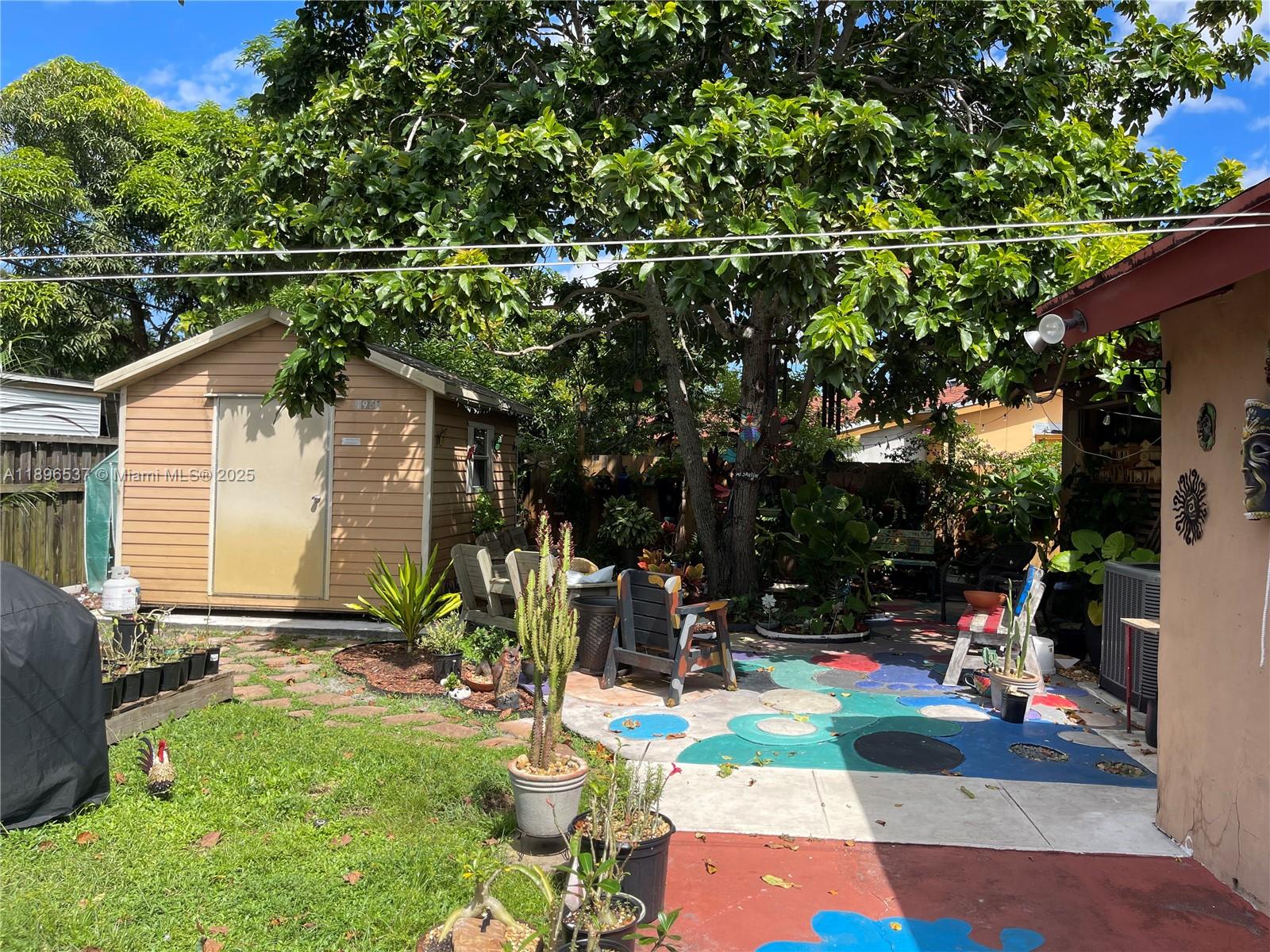 FAIRFAX BROLLIAR - Residential