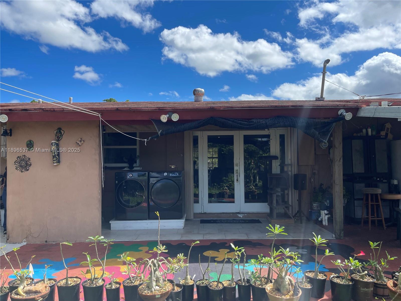 FAIRFAX BROLLIAR - Residential