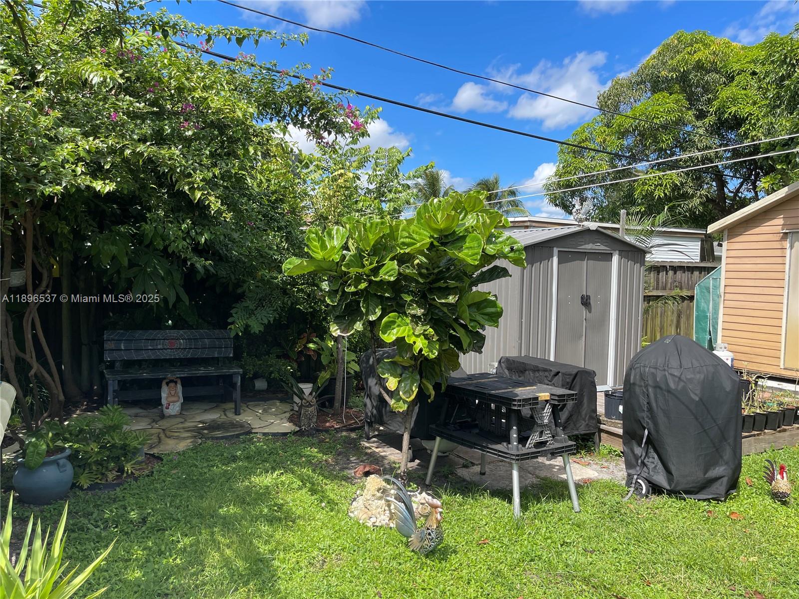 FAIRFAX BROLLIAR - Residential