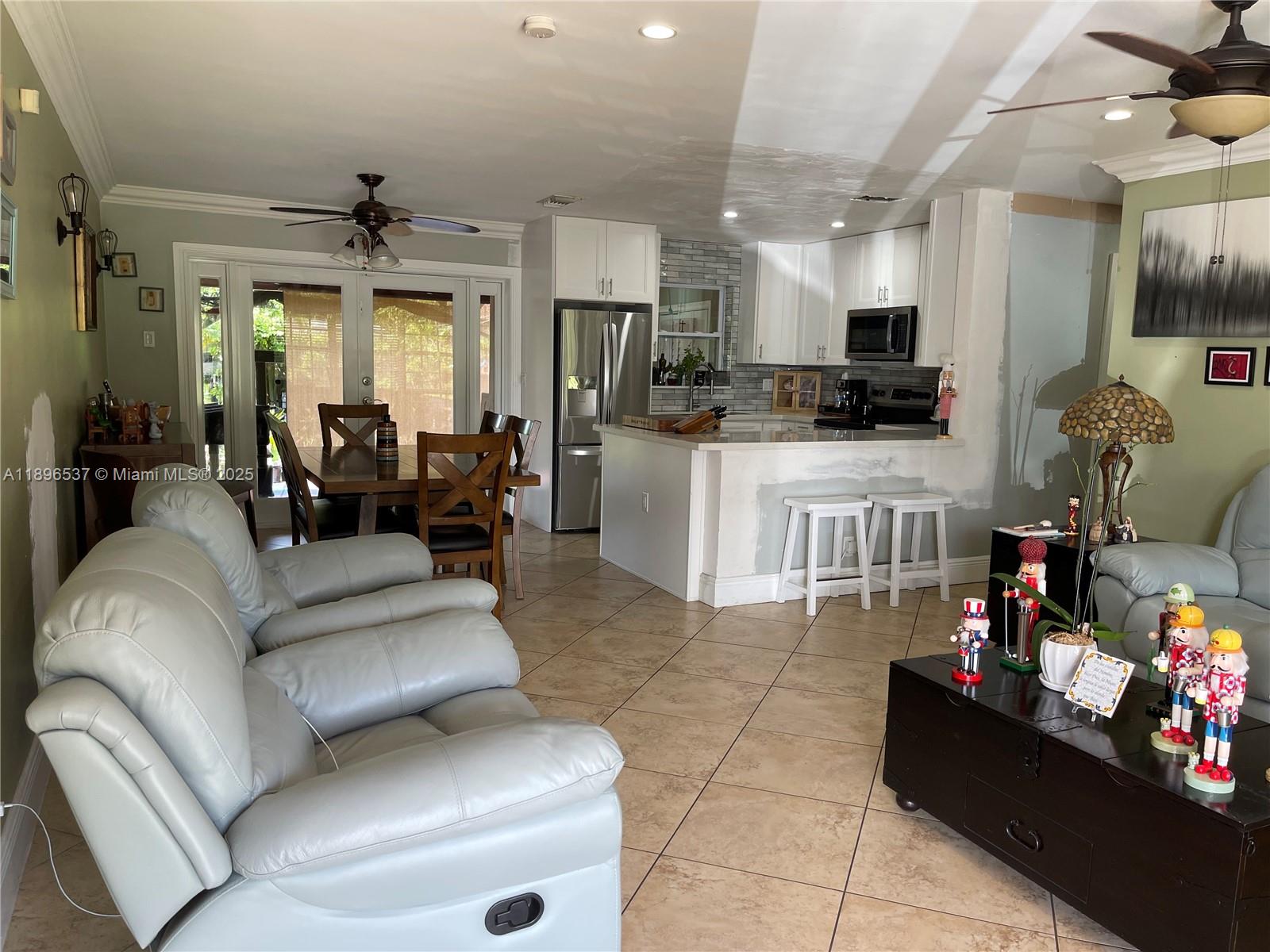 View photos, virtual tours, details... 1961 SW 36 Avenue