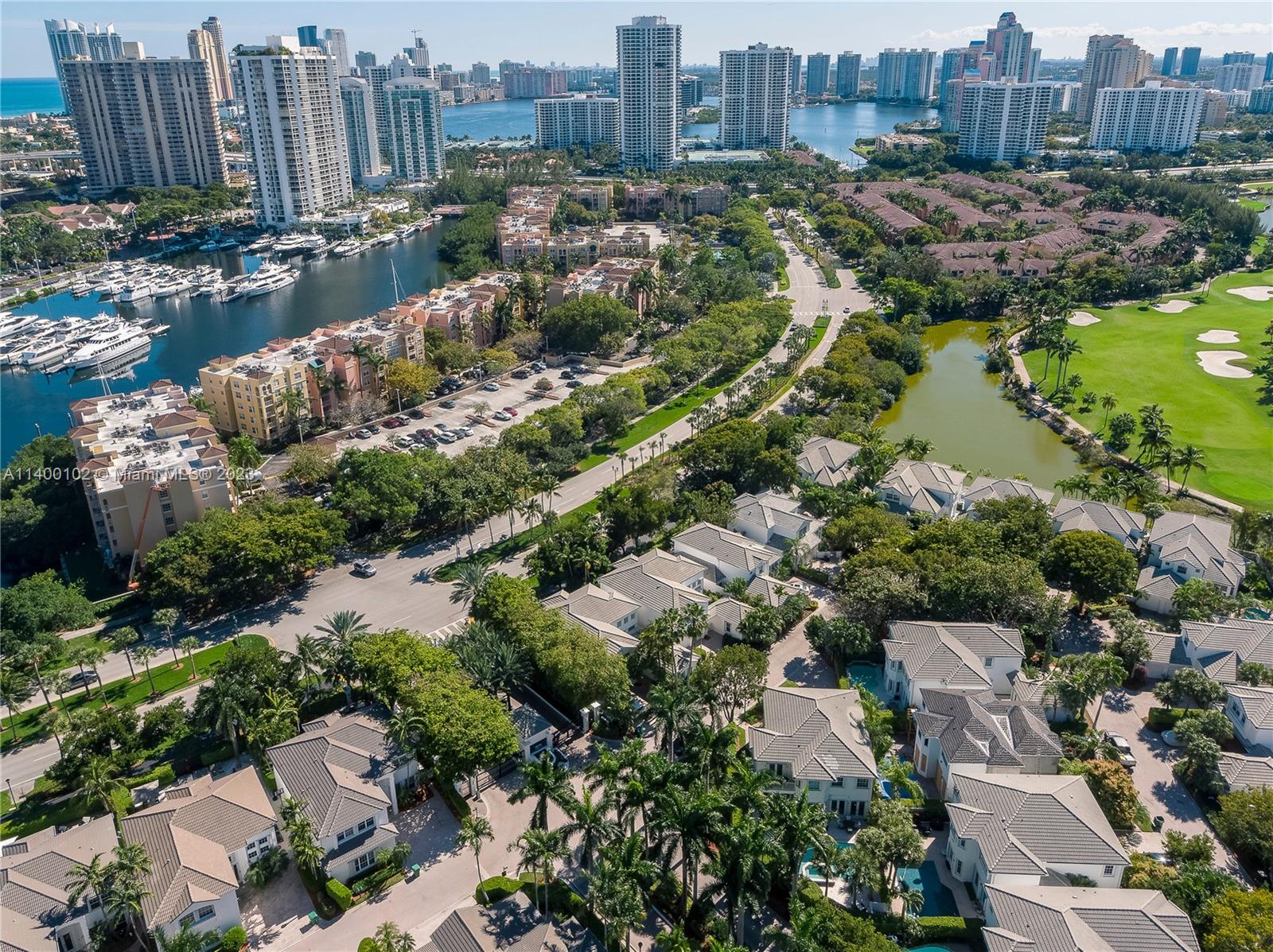 AVENTURA ESTATES - Residential