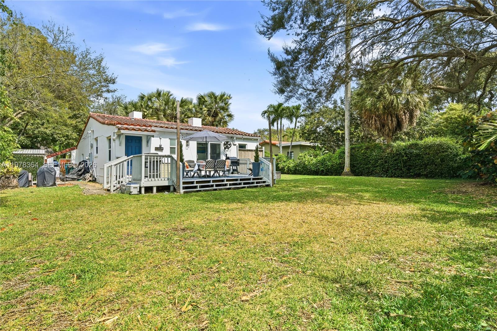 AMD PL GRIFFING BISCAYNE - Residential