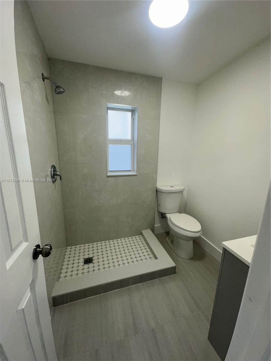 HI-PINE HOMESITES - Residential