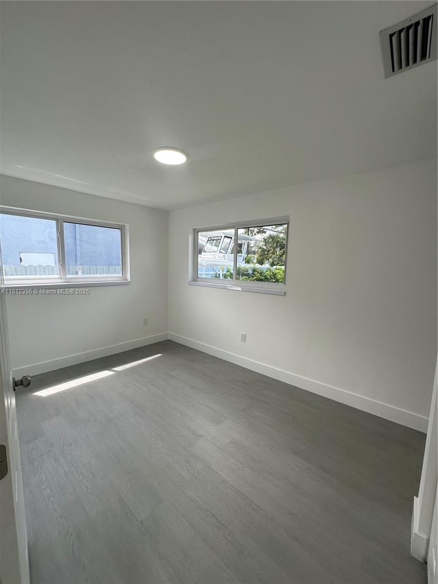 HI-PINE HOMESITES - Residential