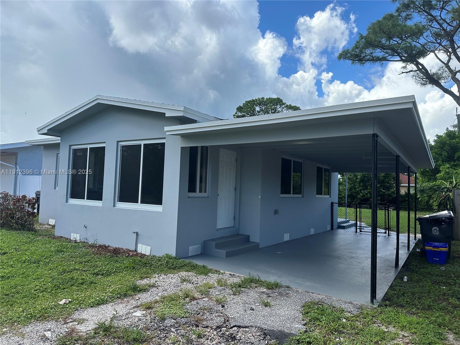 HI-PINE HOMESITES - Residential