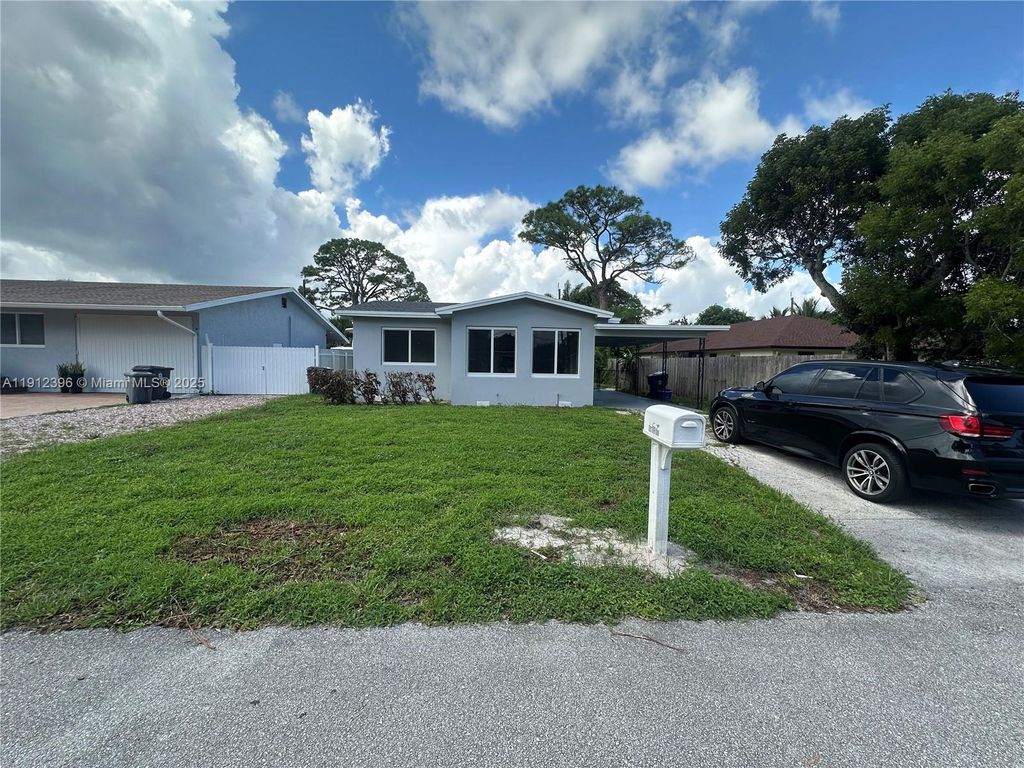 Photo of Lake Worth, FL 33461 (MLS # A11912396)
