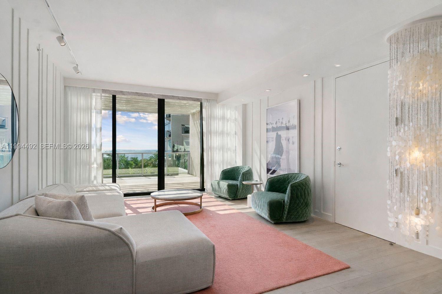 2201 COLLINS AVE CONDO - Residential