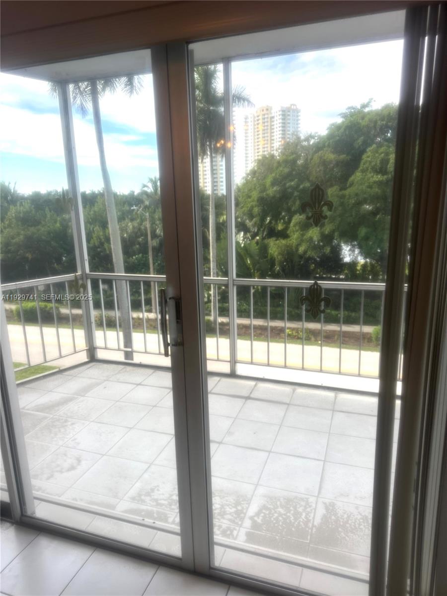 FAIRWAYS RIVIERA NORTH CO - Residential