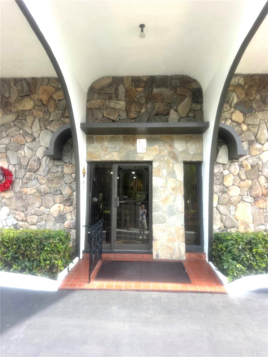 FAIRWAYS RIVIERA NORTH CO - Residential