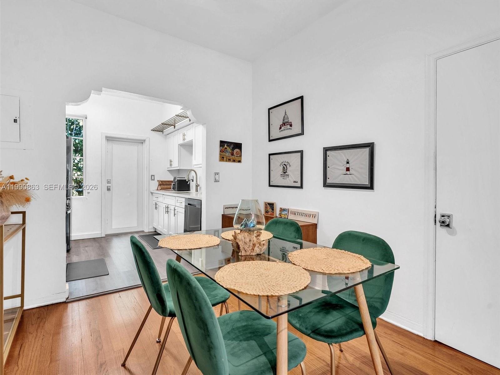 NINE TEN CONDO - Residential