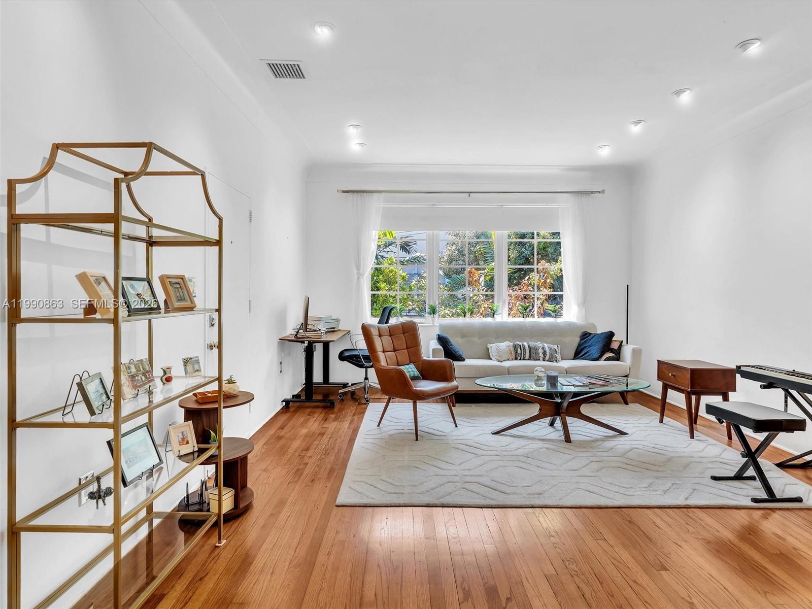 NINE TEN CONDO - Residential