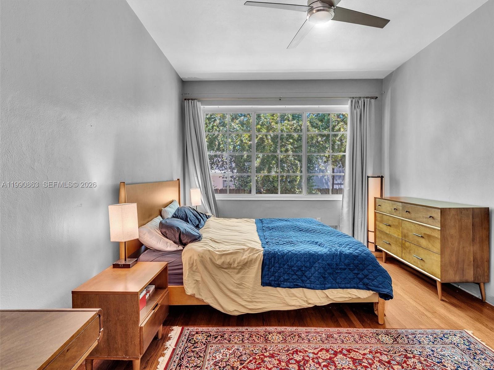 NINE TEN CONDO - Residential