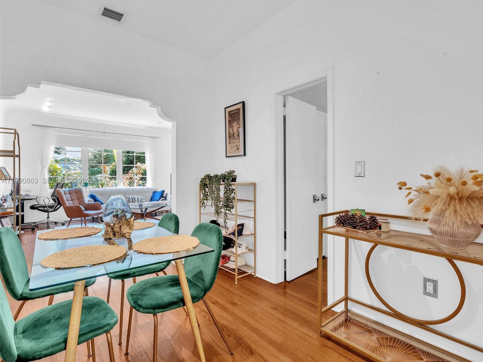 NINE TEN CONDO - Residential