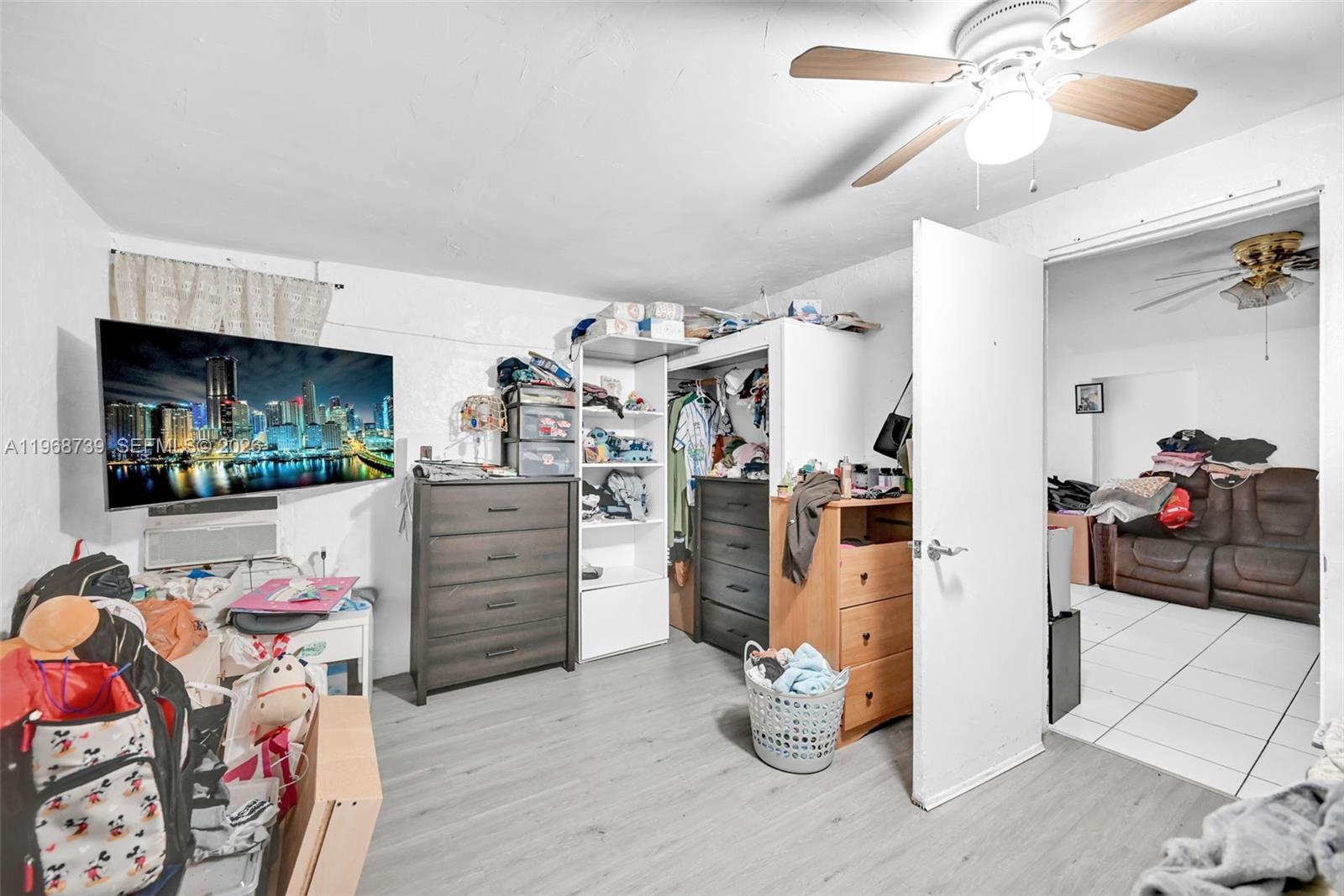 RIVERSIDE FARMS - Residential Income