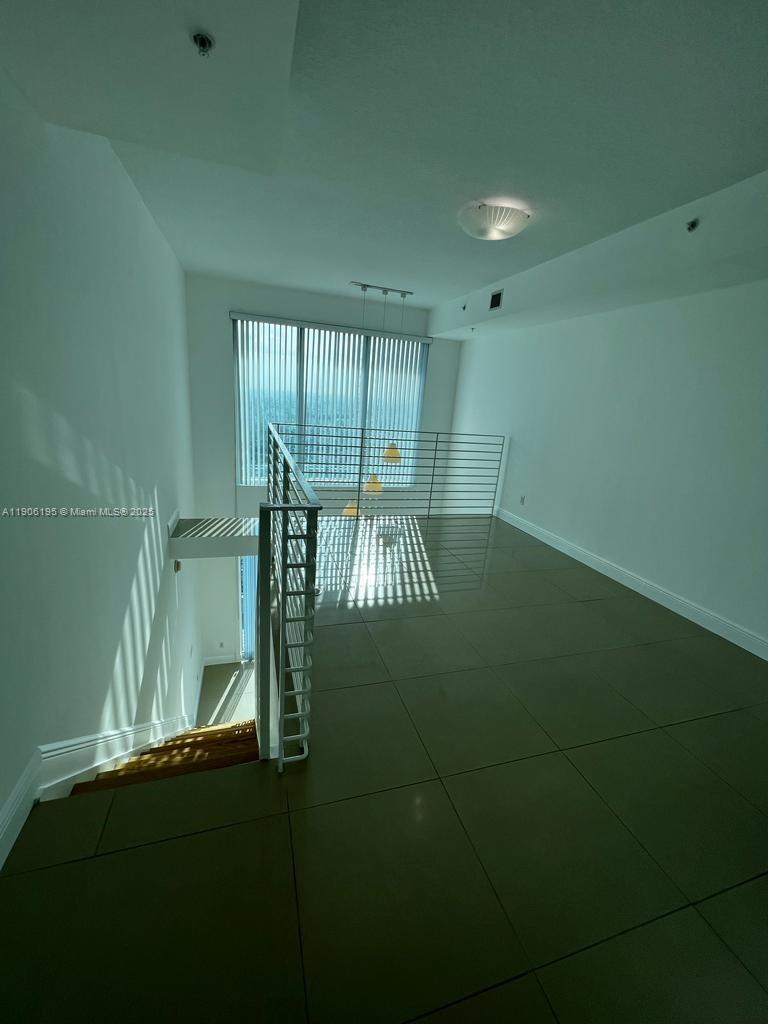 INFINITY AT BRICKELL COND - Residential Lease