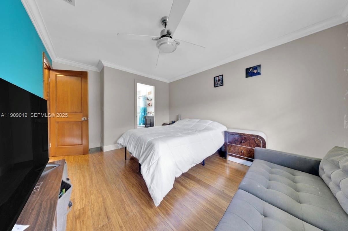 DORAL WOODS - Residential