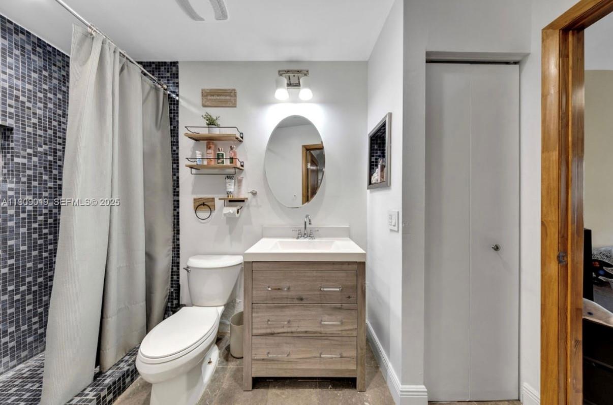 DORAL WOODS - Residential