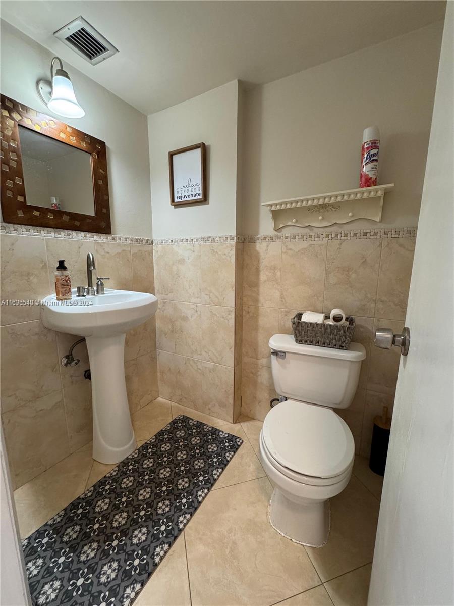 EDEN ISLES CONDO - Residential