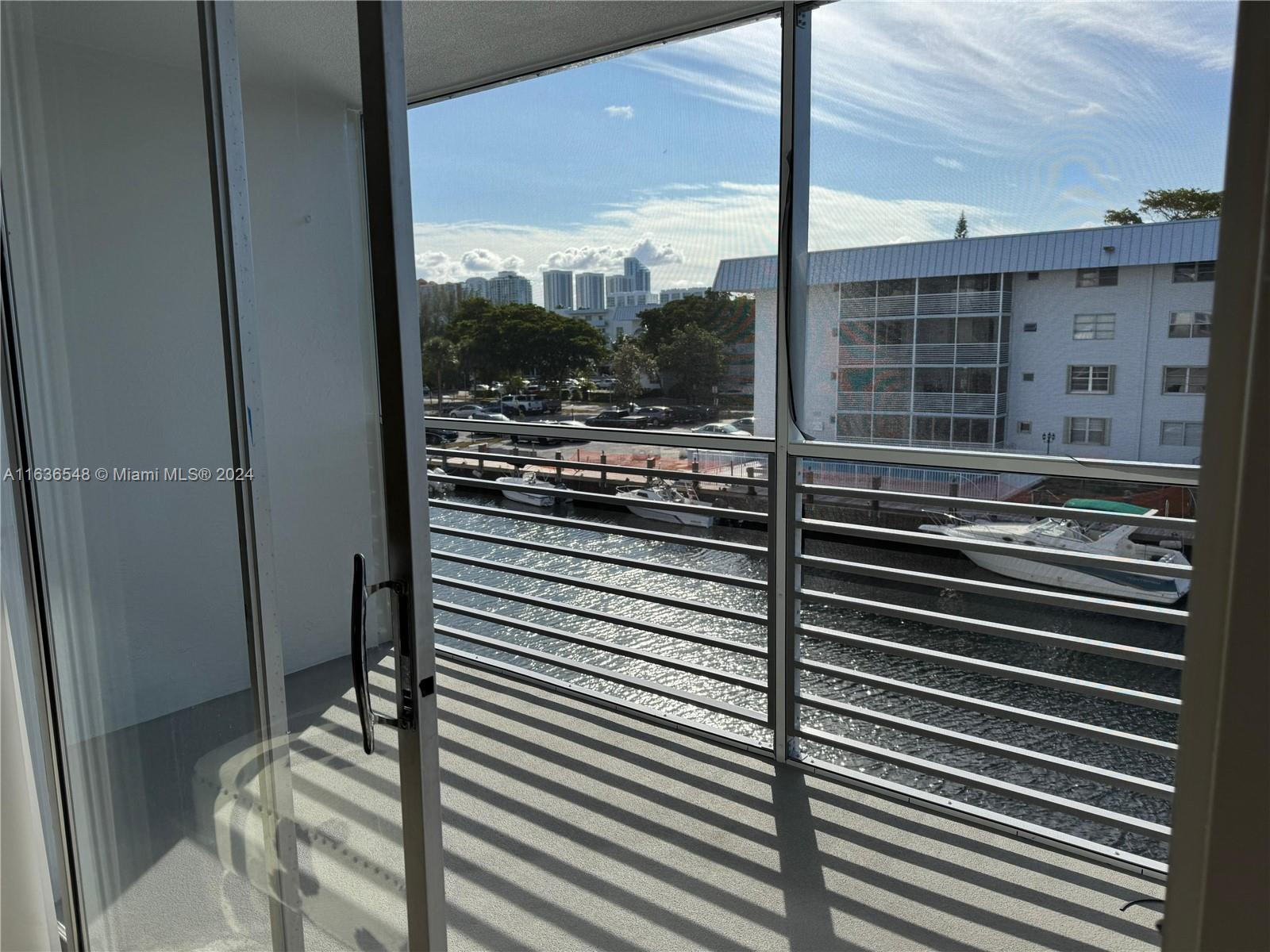 EDEN ISLES CONDO - Residential