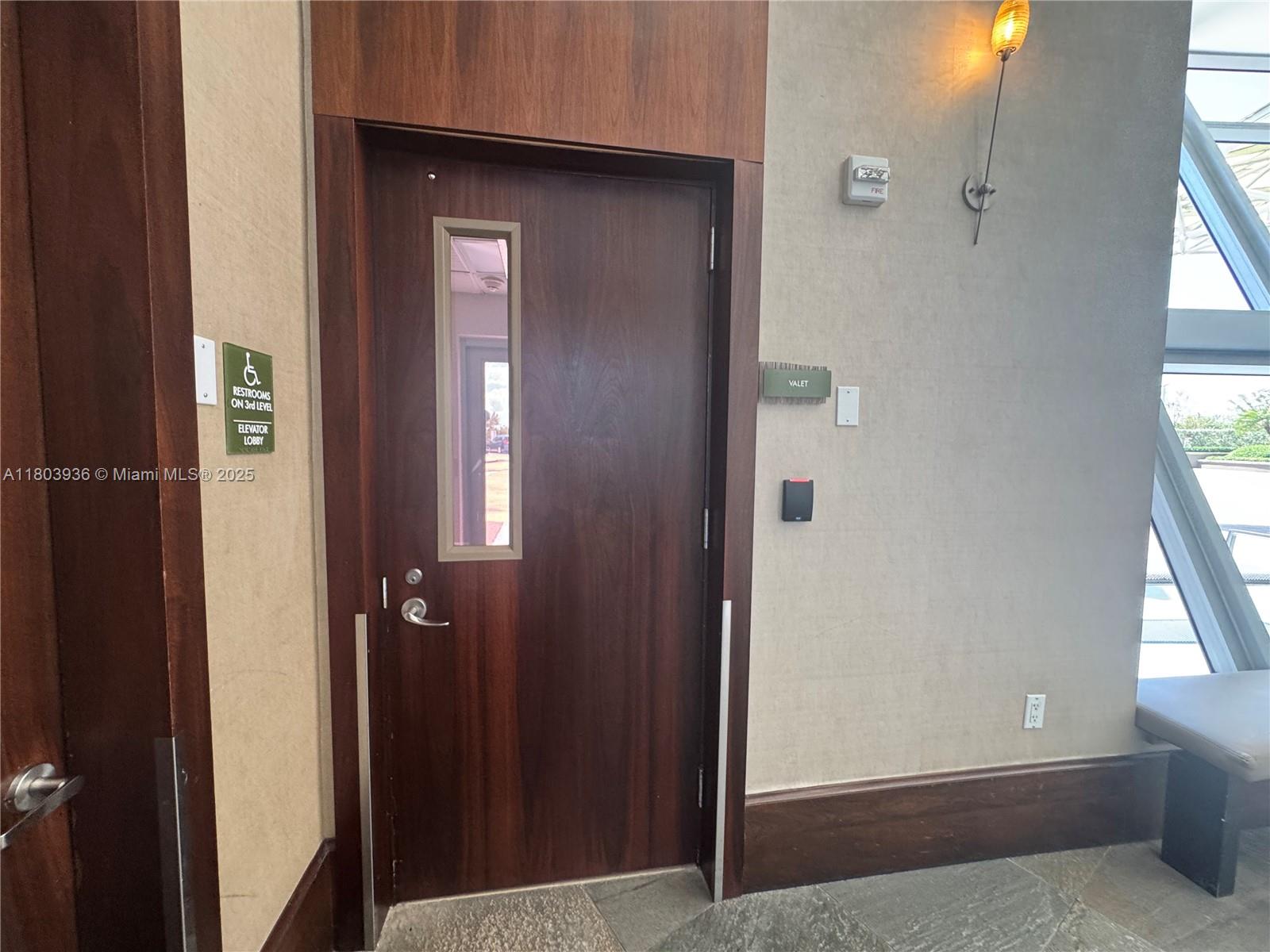 TAO SAWGRASS CONDOMINIUM - Residential