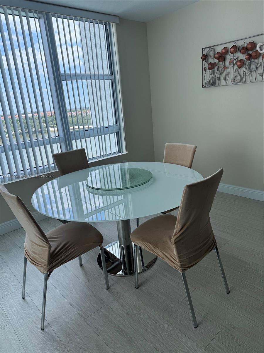 TAO SAWGRASS CONDOMINIUM - Residential