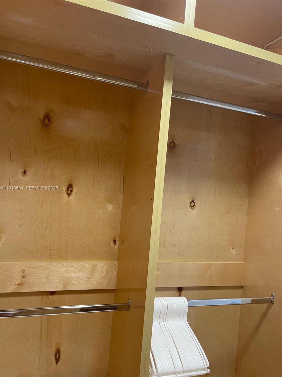 PLAZA OF AMERICAS CONDO P - Residential